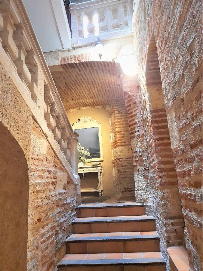 Pied A Terre De Charme - 80 M2 - Hyper Centre - Parking Apartment